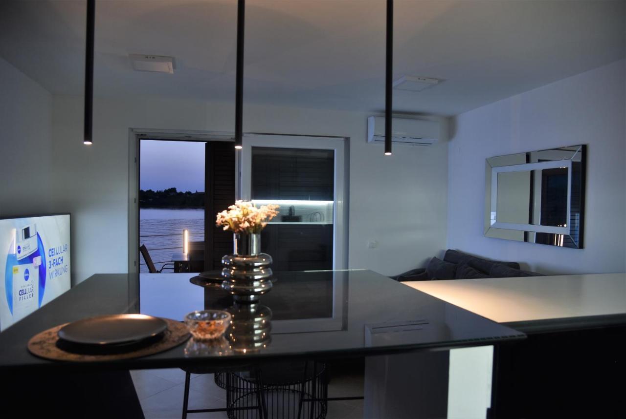 סלינה Beach Apartment Paklenica מראה חיצוני תמונה